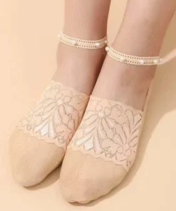 Pearl Lace Socks