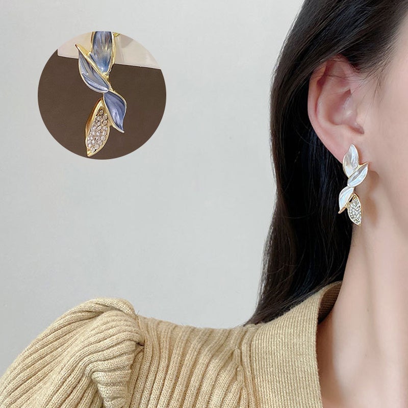 Shiny Leaf Earring Inspiration