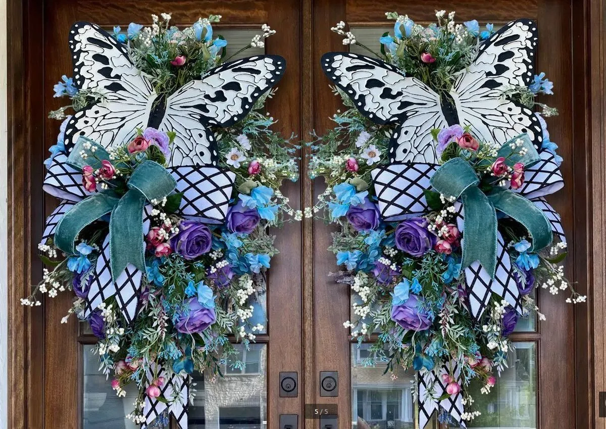 Rose Butterfly Wreath