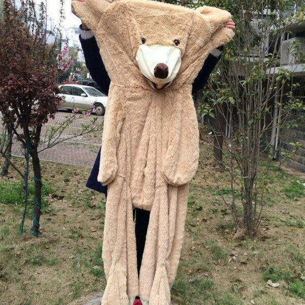 World's Largest Teddy Bear 11 ft.