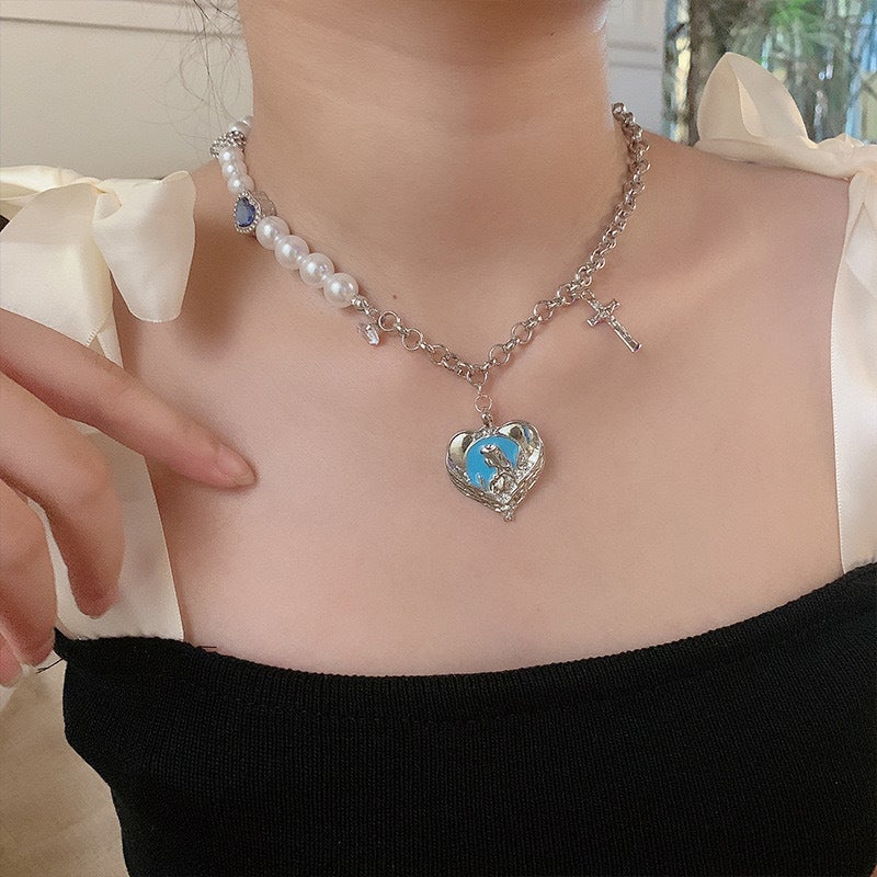 Irregular Goddess Necklace