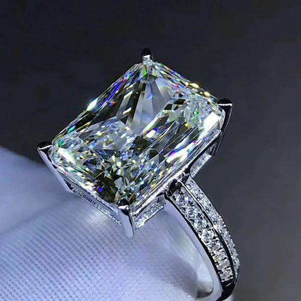 angul Moissanite Haute Couture Square Diamond Ring