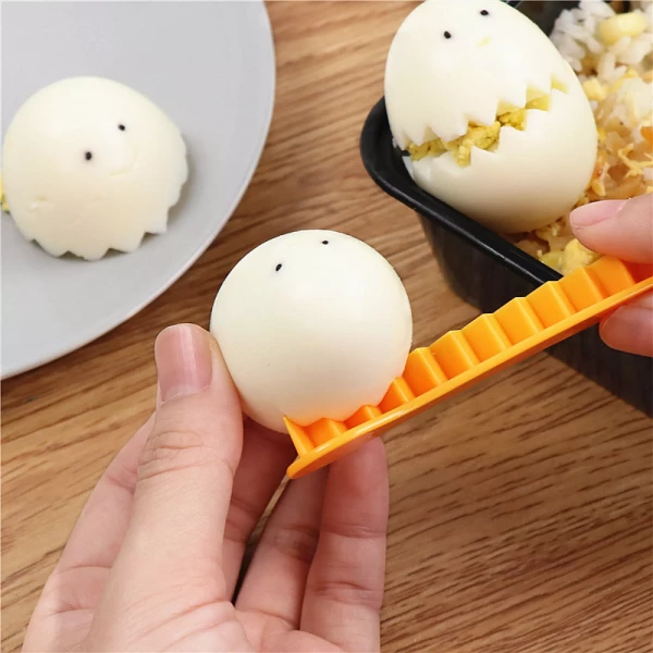 2 Pc Lace Boiled Egg Cutter