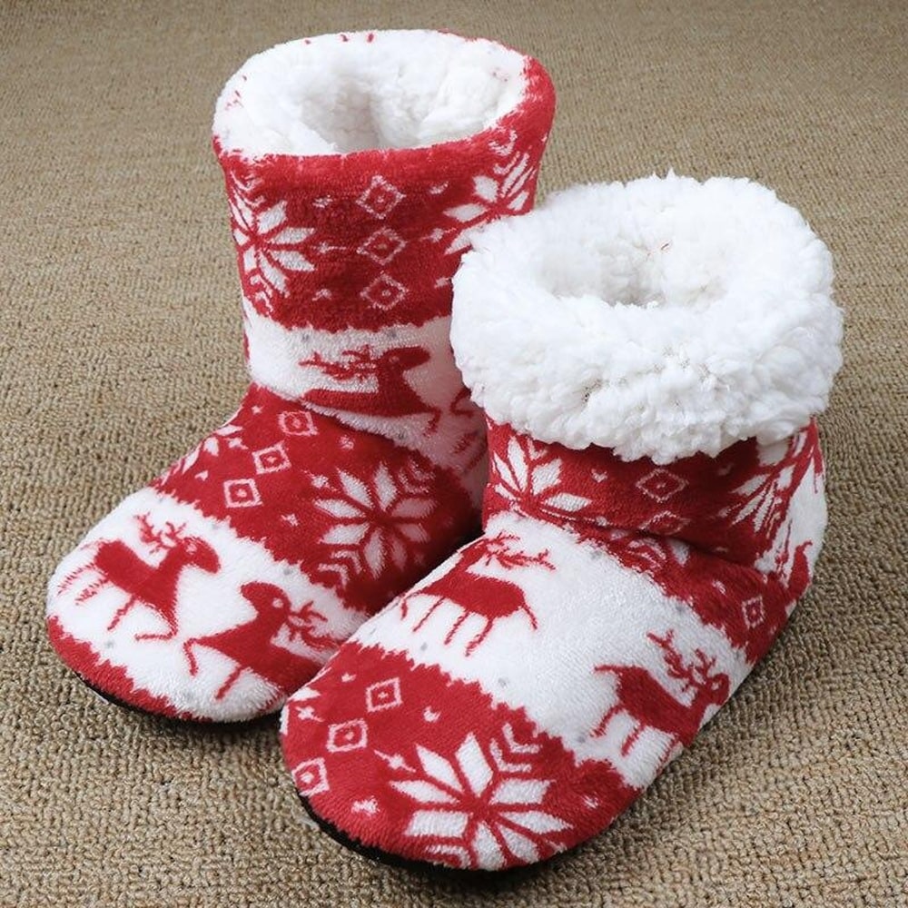 Fluffy Fuzzy & Cute Christmas Reindeer Slippers