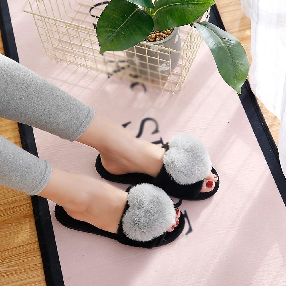 Women's Cute Heart Slippers For Indoor & Outdoor