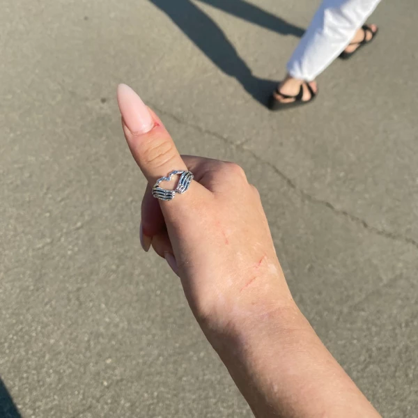 Realistic Silver Skull Hand Heart Ring