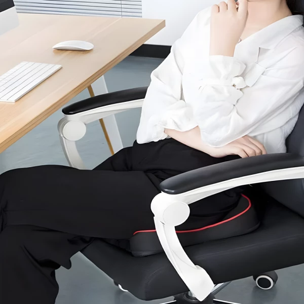 Ergonomic Hip Cushion For Pain-Free Sitting