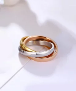 Elegant 3 Interlocked Rings