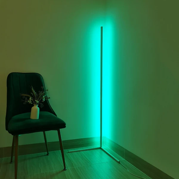 Color-Changing LED RGB Floor Lamp With Wireless Control