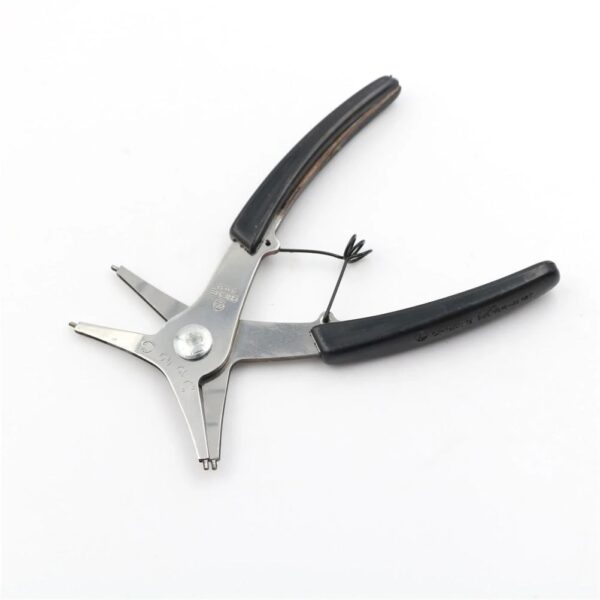 2-in-1 Snap Ring Pliers