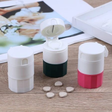 2-in-1 Twist Pill Crusher & Cutter