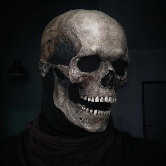 Halloween Skull Mask With Movable Jaw