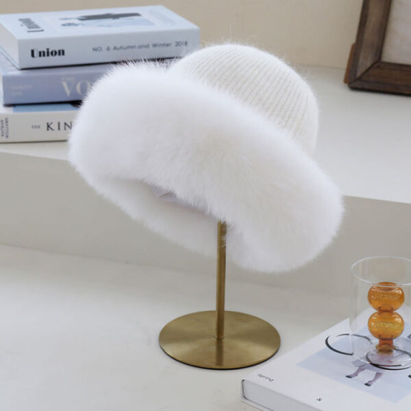 Winter Fashionable Fox Fur Hat