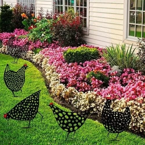 Chicken Art Of Garden