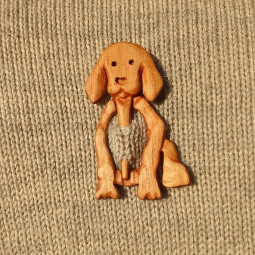 Brooch Pin With Wooden Animal Pattern