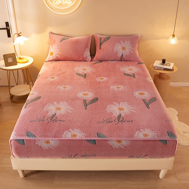 Super Soft Coral Velvet Mattress Cover