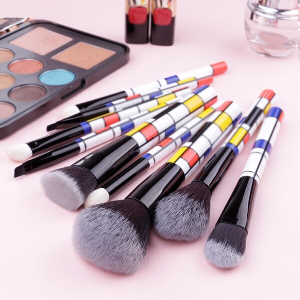 Professional Makeup Brushes