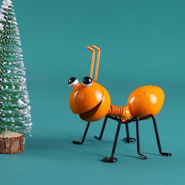 Garden Metal Ant Wall Decor