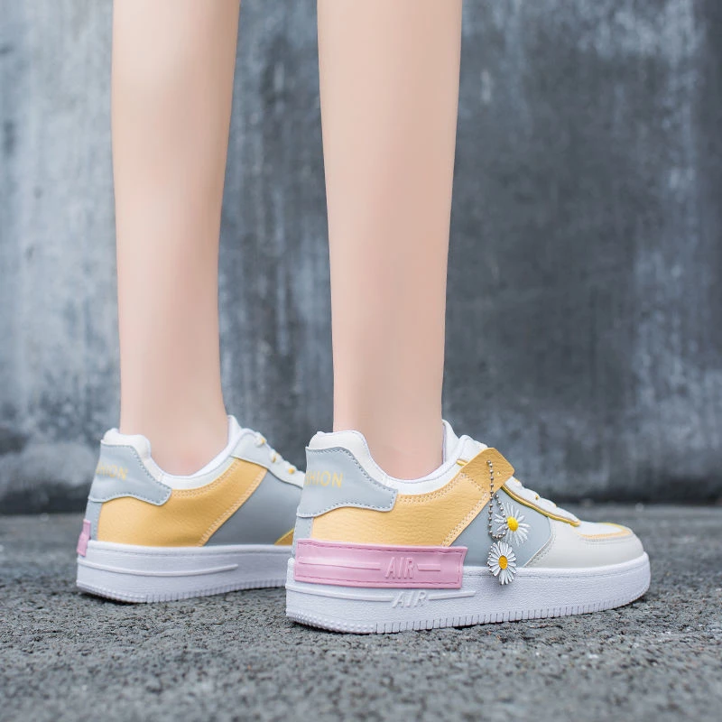 Korean Fashion Sweet Little Daisy Sneakers