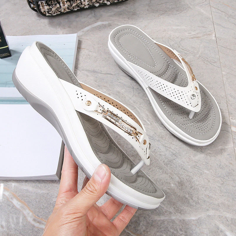 Casual Metal Buckle Sandals