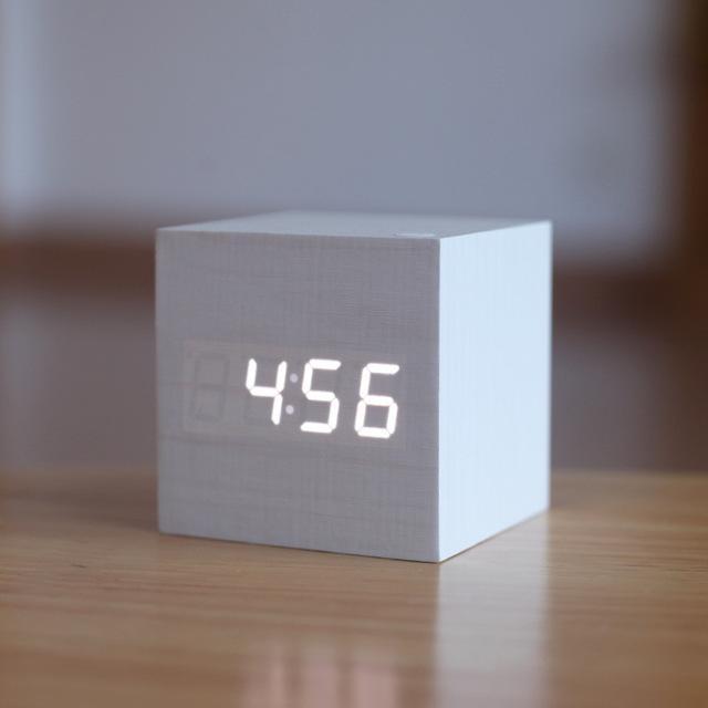 Modern Digital Wood Clock