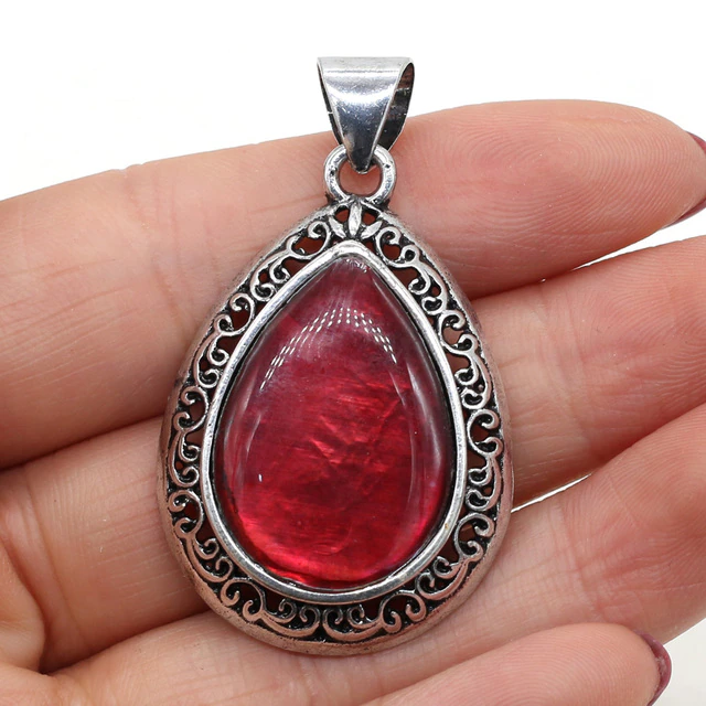 Metal Color Gemstone Pendant