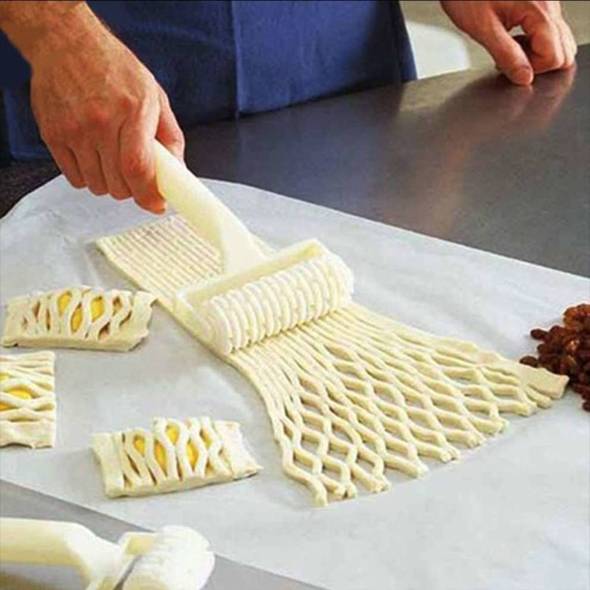 Pastry Lattice Dough Roller