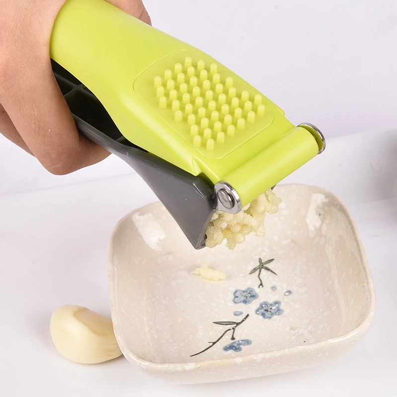 Plastic Handle Garlic Masher