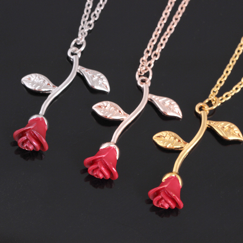 Rose Pendant Necklace