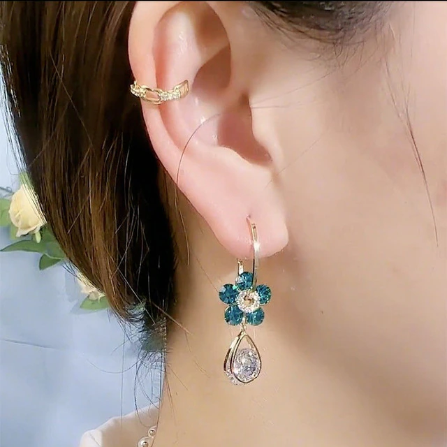 Fashion Flower Crystal Earrings