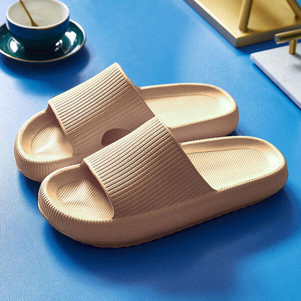 Women Thick Platform Slippers