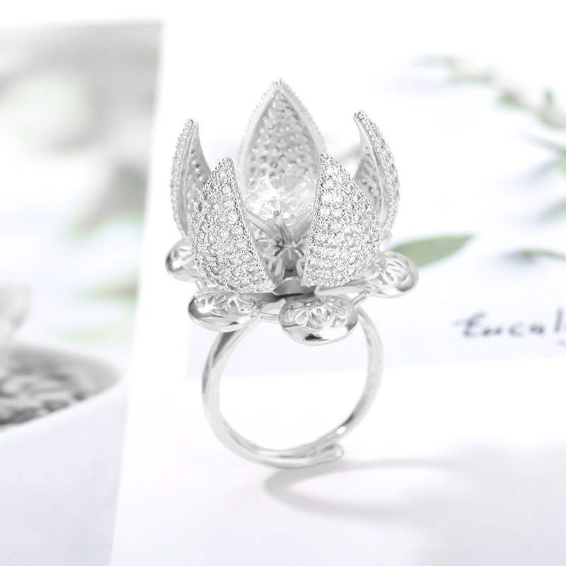 Blooming Flower Cocktail Ring