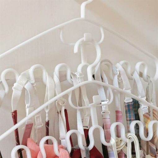 Wave Pattern Stackable Hanger