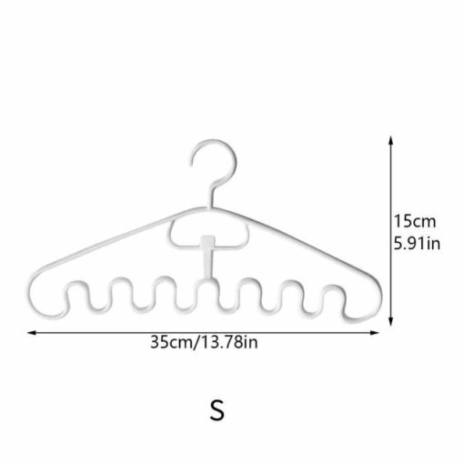 Wave Pattern Stackable Hanger