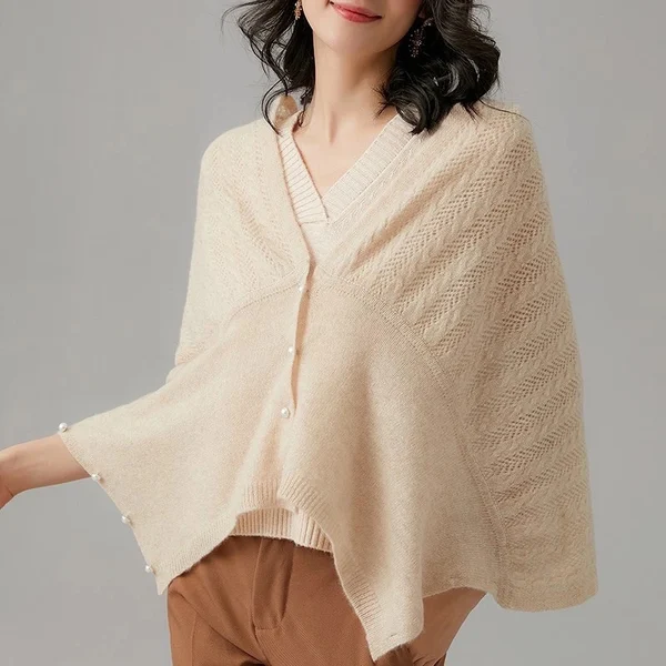 Multifunctional Knitted Shawl