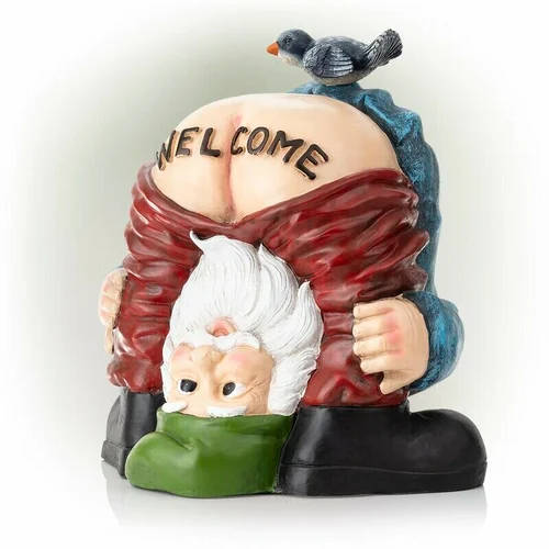 Welcome Gnome Statue