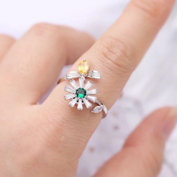 Elegant Sunflower Sunshine Rotating Ring