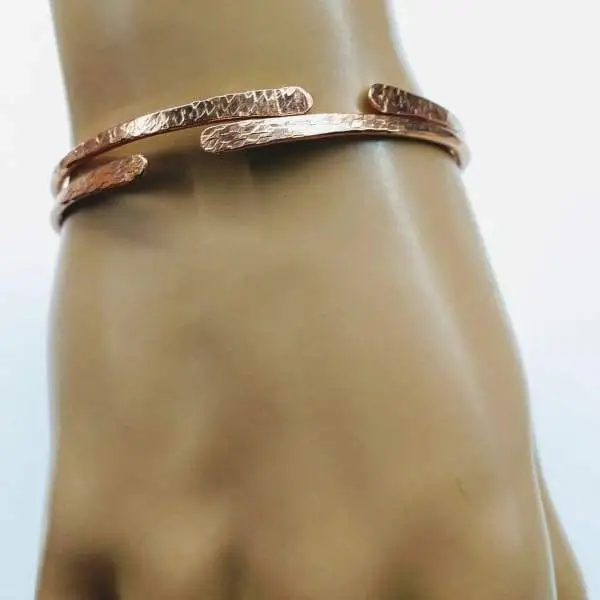 Hammer Textured Bare Copper Bangle