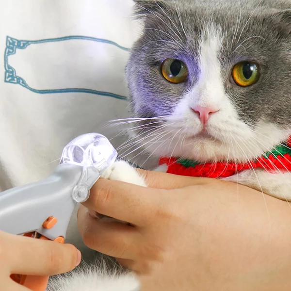 Professional Pet Nail Clipper With LED Light