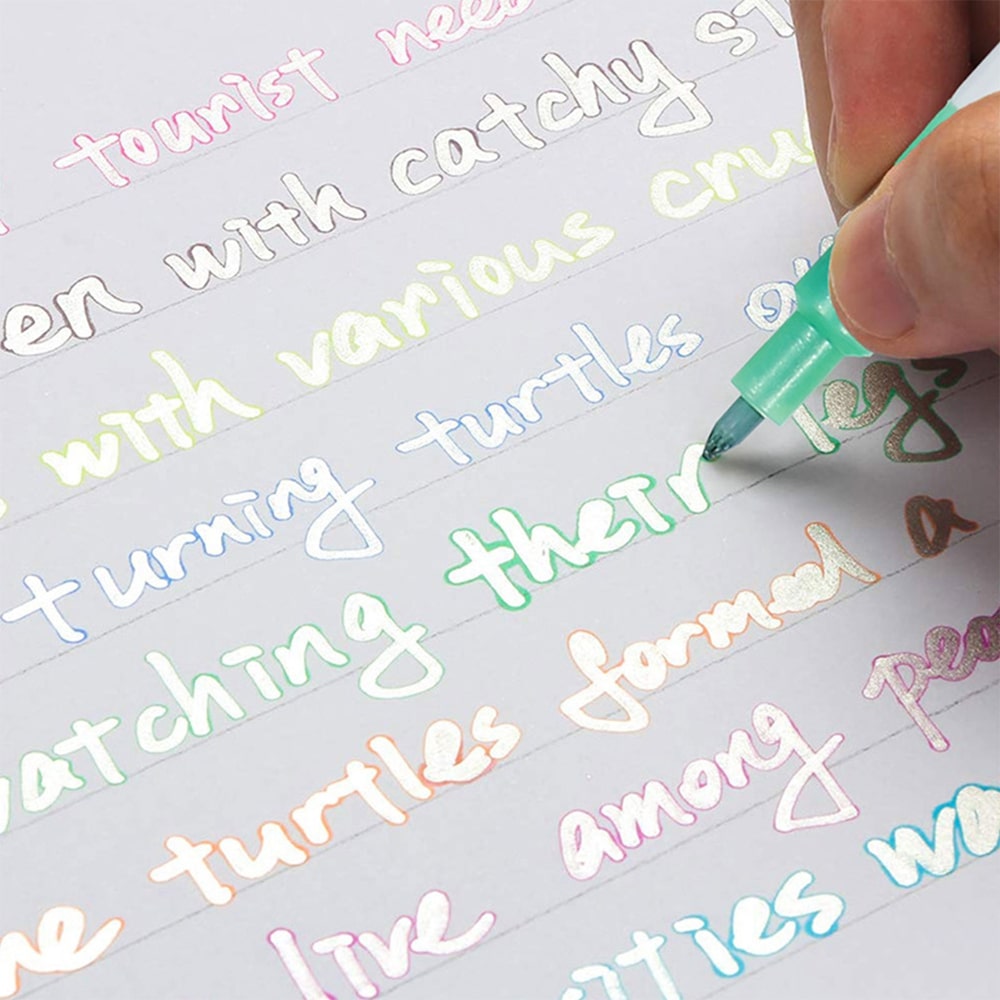 Self-Outline Metallic Markers